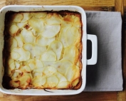 Simple French onion potato bake