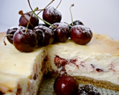 Baked cherry cheesecake
