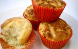 Invisible apple muffins