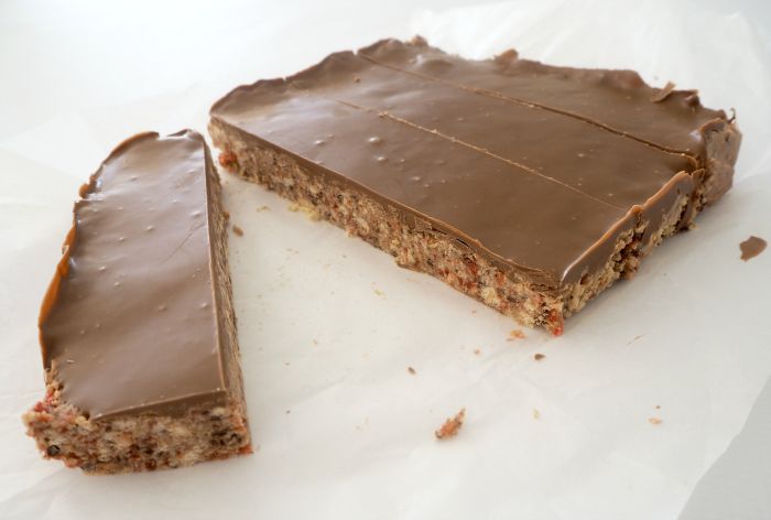 Cherry Mars Bar slice
