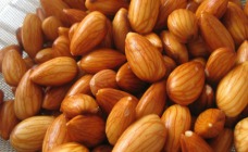 Homemade almond milk