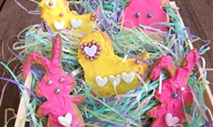Iced bunny biscuits
