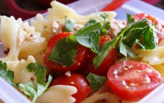 Cherry tomato and tuna pasta salad