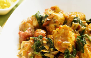Chicken tomato spinach curry
