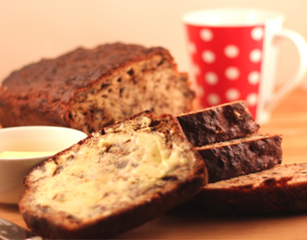 Banana and walnut bread