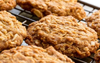 Chewy Anzac biscuits