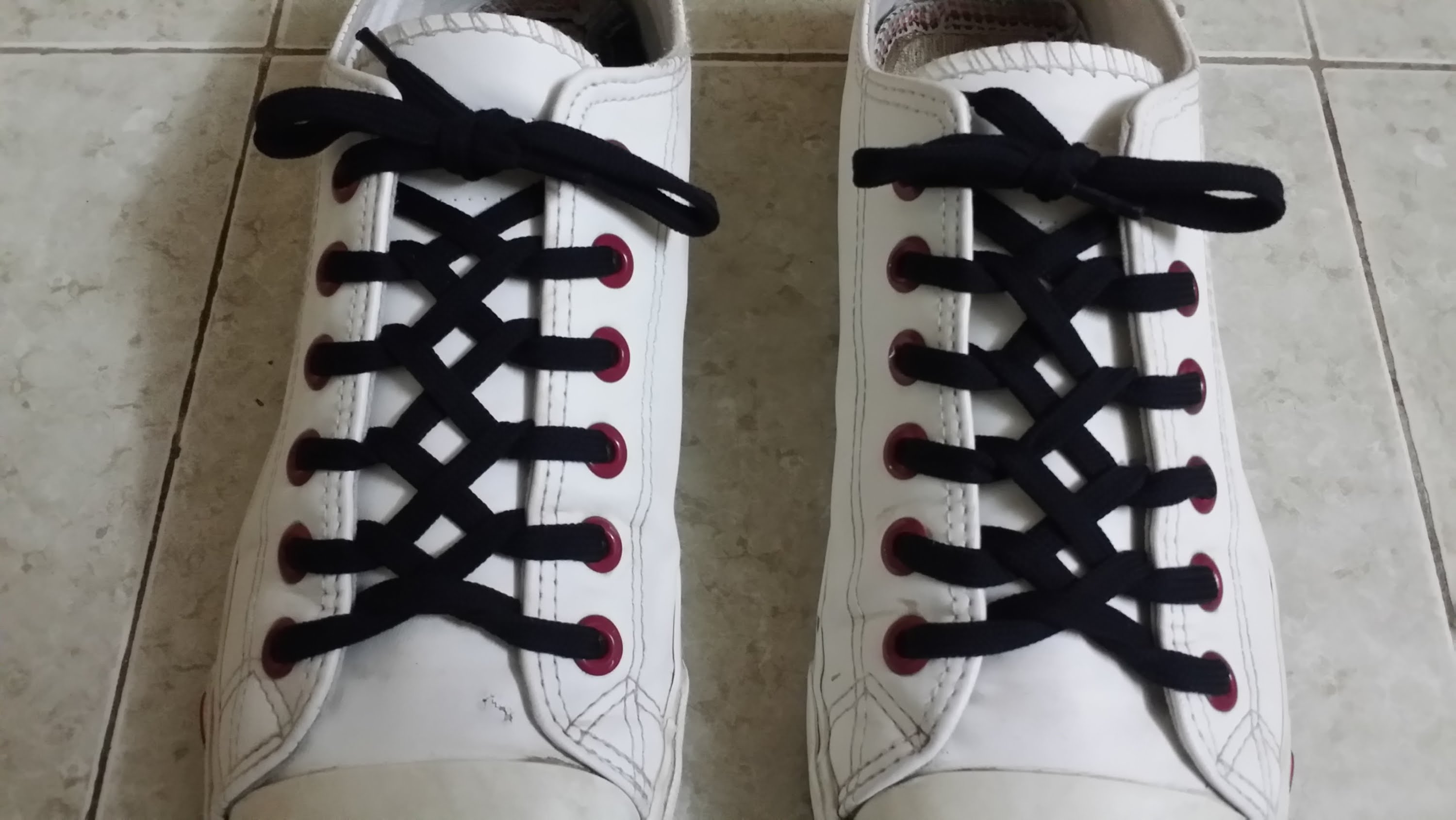 different way to lace your shoes