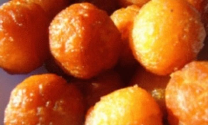Golden syrup dumplings