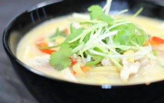 Healthy Thai chicken curry
