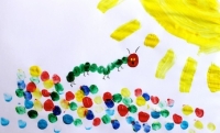 Very Hungry Caterpillar finger painting on Kidspot