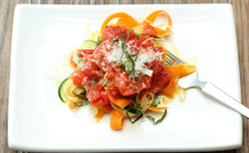 Vegetable fettuccine with tomato sauce