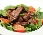 Balsamic steak salad