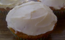 Carrot Cupcakes With Lemon Frosting