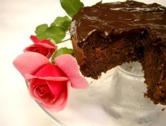 Chocolate raspberry bliss cake