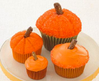 mini pumpkin cupcakes