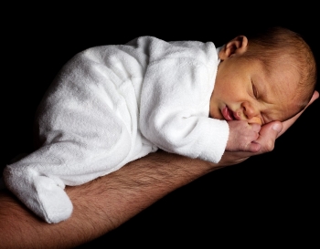 newborn sleep habits