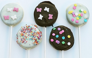 Oreo cookie pops