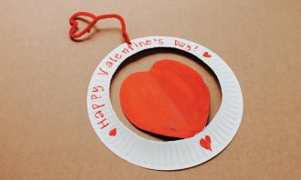 Make a paper plate Valentine