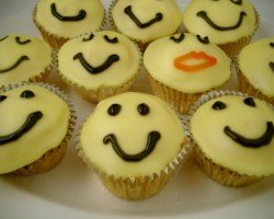 Smiley cupcakes