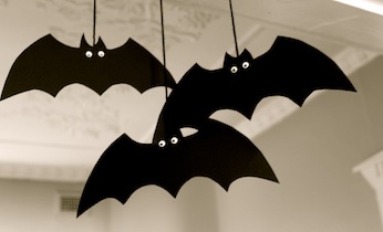 Spooky bat with printable on Kidspot