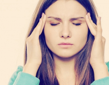 Early symptom: headaches