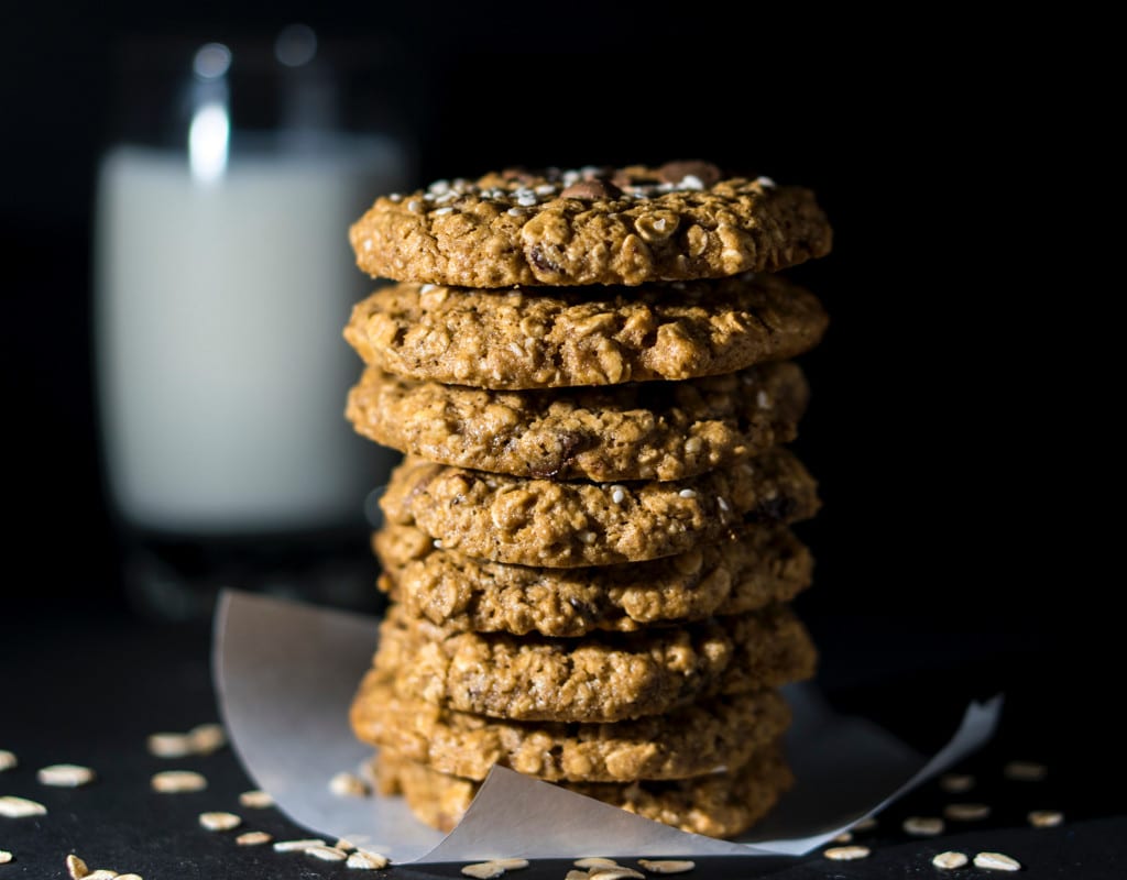 Banana-oat biscuits