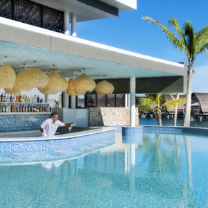 Fiji Marriott holiday pool bar