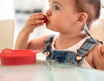 toddler eating