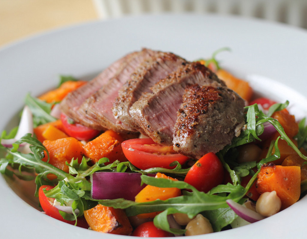 Lamb, pumpkin and chickpea salad