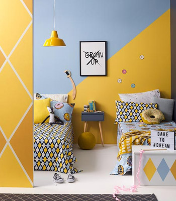 Yellow and blue room