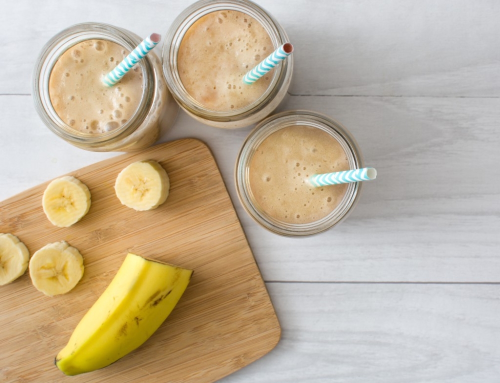 Date and Banana Antioxidant Smoothie