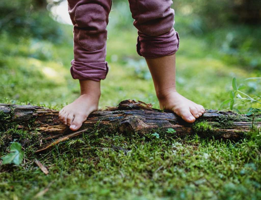 The Benefits of Going Barefoot