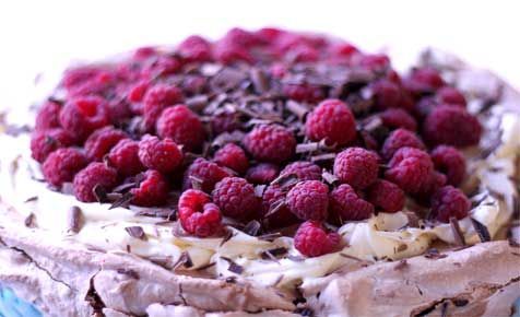 Chocolate pavlova