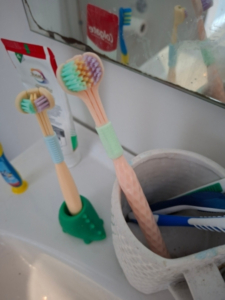 Trio Toothbrushes review