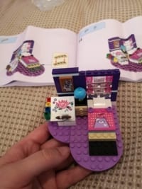 LEGO